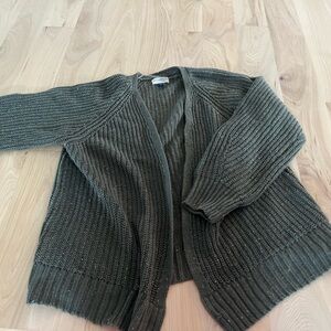 Comfy green cardigan!